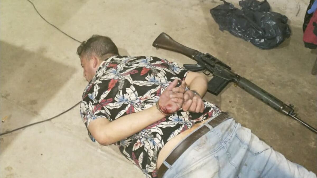Crimen de barrio Acindar: un detenido, secuestro de vehículos y de un arsenal
