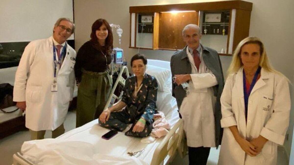 El padre de Solange Musse indignado con la foto de Mayra Mendoza: “Da asco”
