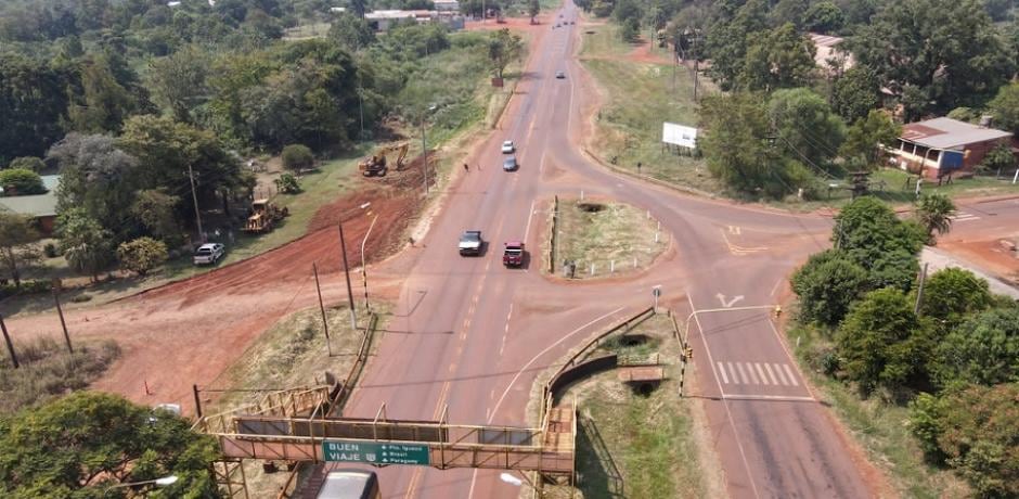 Arrancaron con las obras de la nueva rotonda de acceso a Eldorado.