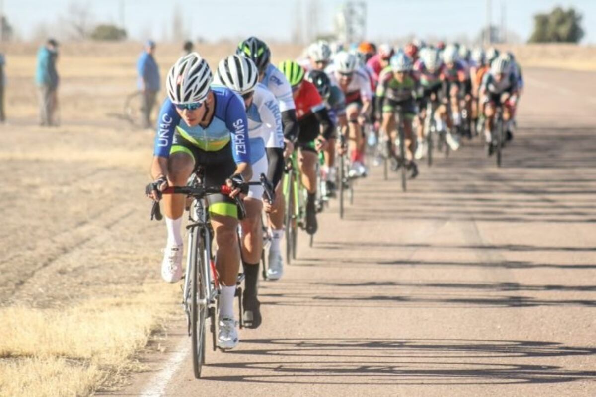 Ciclismo: la temporada de Critérium y Pista continúa en el Autódromo Jorge Á. Pena de San Martín