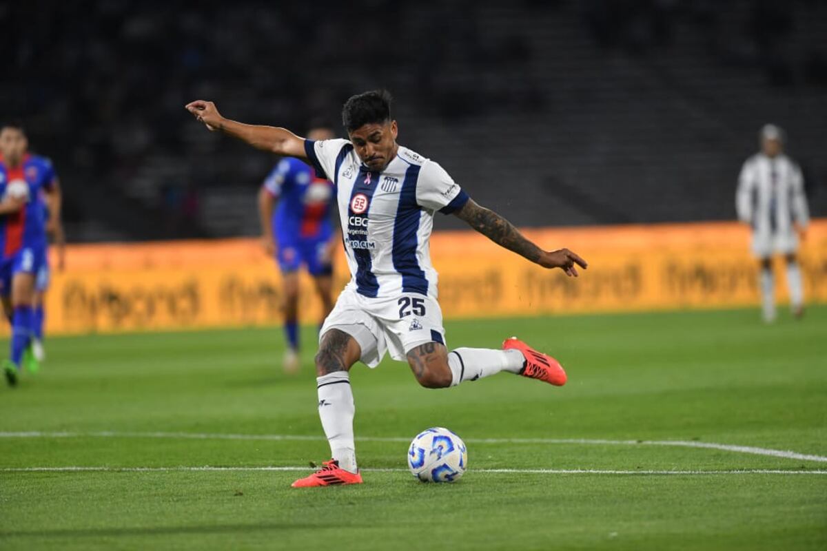 Talleres pasó al frente por Cristian Tarragona, el que más buscó el gol frente a Tigre