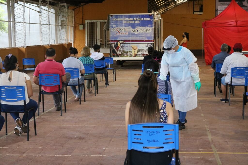 Centro de Testeo Rápido para Covid-19 en el Polideportivo Ian Barney I