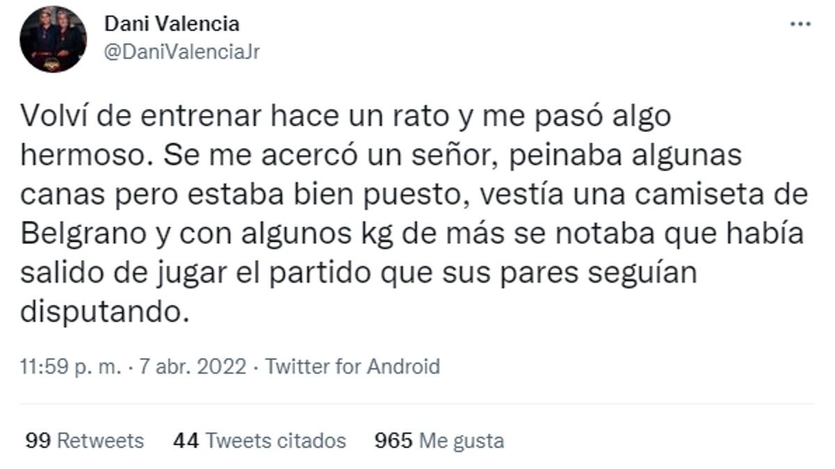 Cortaba una flor por cada gol de “La Rana” Valencia, murió y su gemelo, de Belgrano, hizo algo impensado