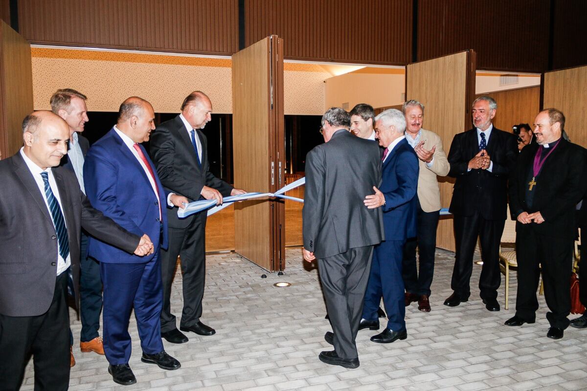 Omar Perotti y Juan Manzur inauguraron el Espacio de Diálogo Interreligioso de Sunchales, único en el mundo
