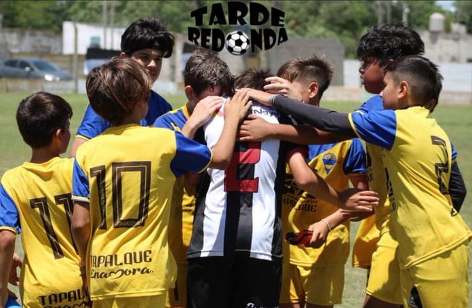 El chico que emocionó a todos / Foto: Tarde Redonda