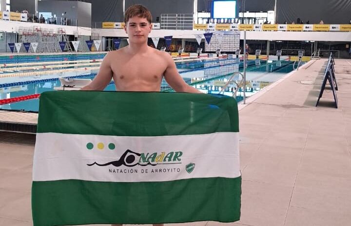 Fabricio Grumelli natación Arroyito