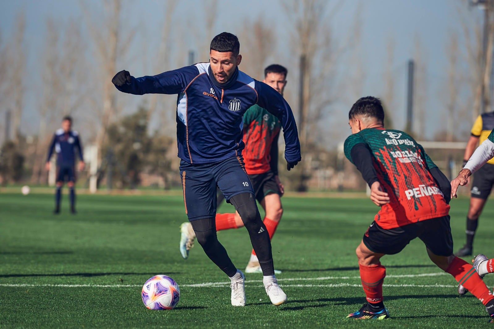 Nahuel Bustos en el amistosos ante Peñarol del miércoles (Talleres)