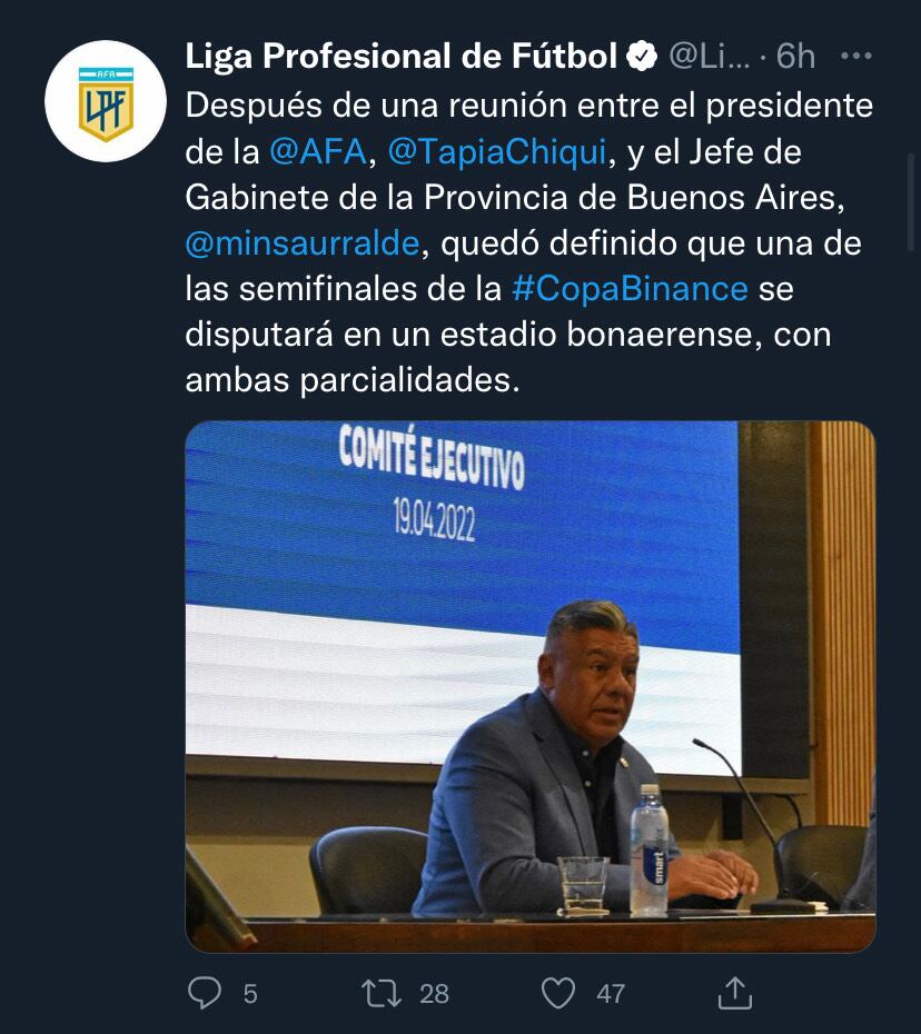 El tweet con el anuncio de confirmación de la sede y el público de ambos equipos.