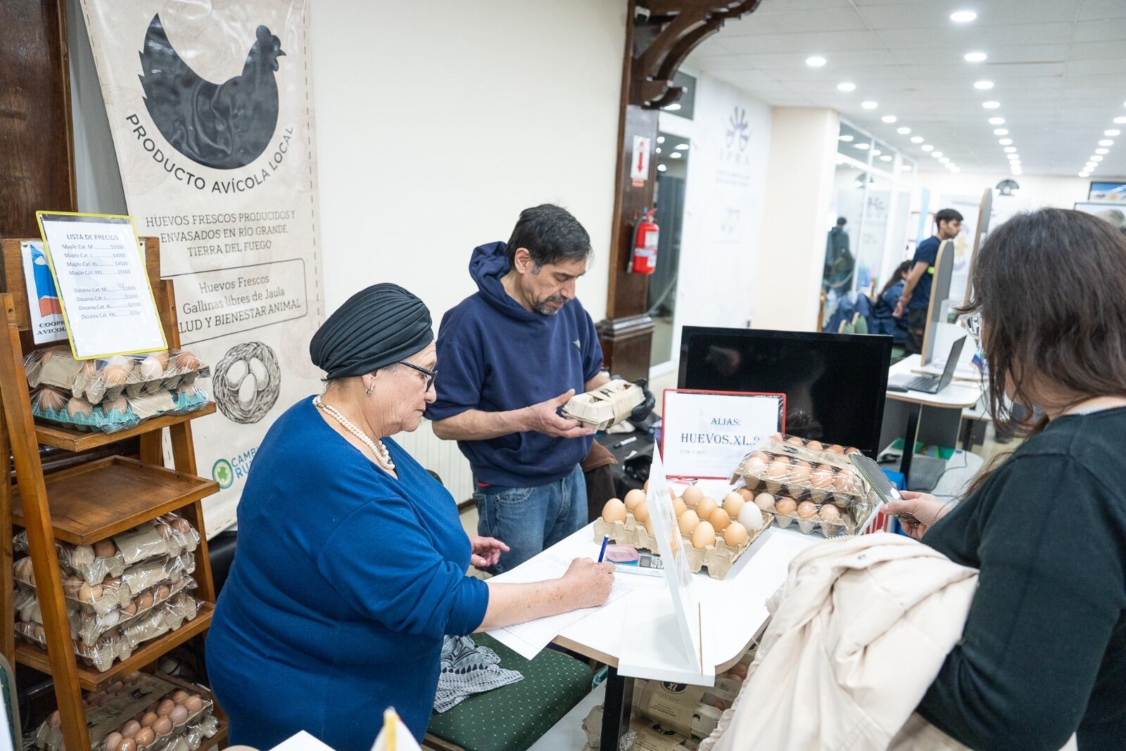 Cientos de personas disfrutaron en Ushuaia de la Expo Cooperativas y Mutuales