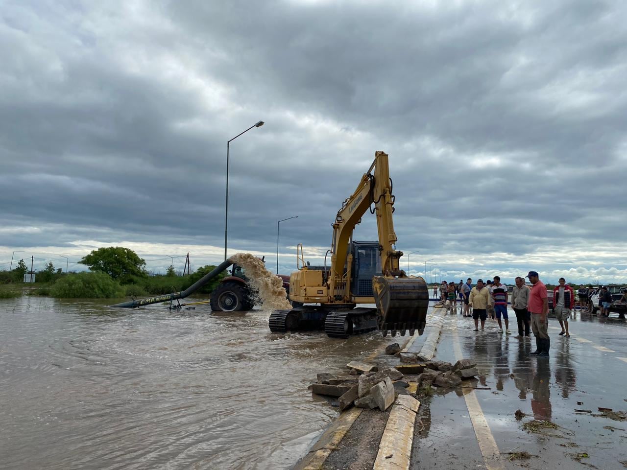 Inundación en Obispo Trejo. (Gentileza)