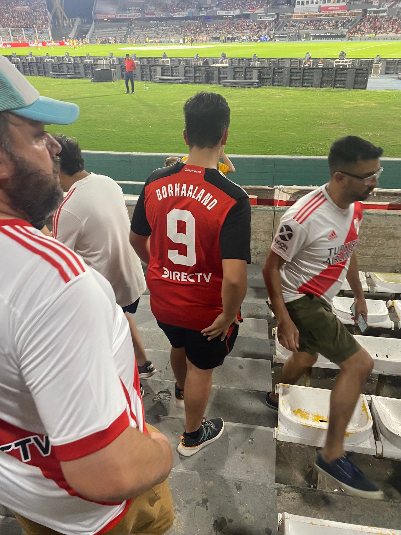 La insólita remera de un hincha de River.