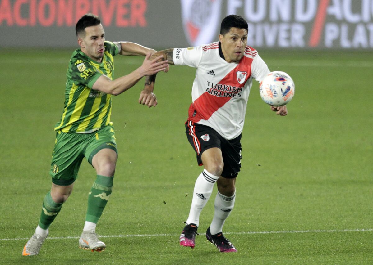 Liga Profesional: River le ganó 2-0 a Aldosivi y volvió al triunfo