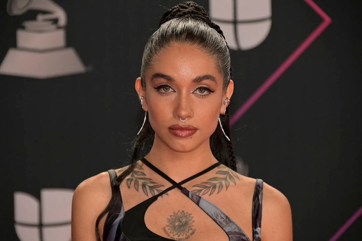 María Becerra se hizo un nuevo cambio de look y lo mostró en TikTok con un body “cut out”