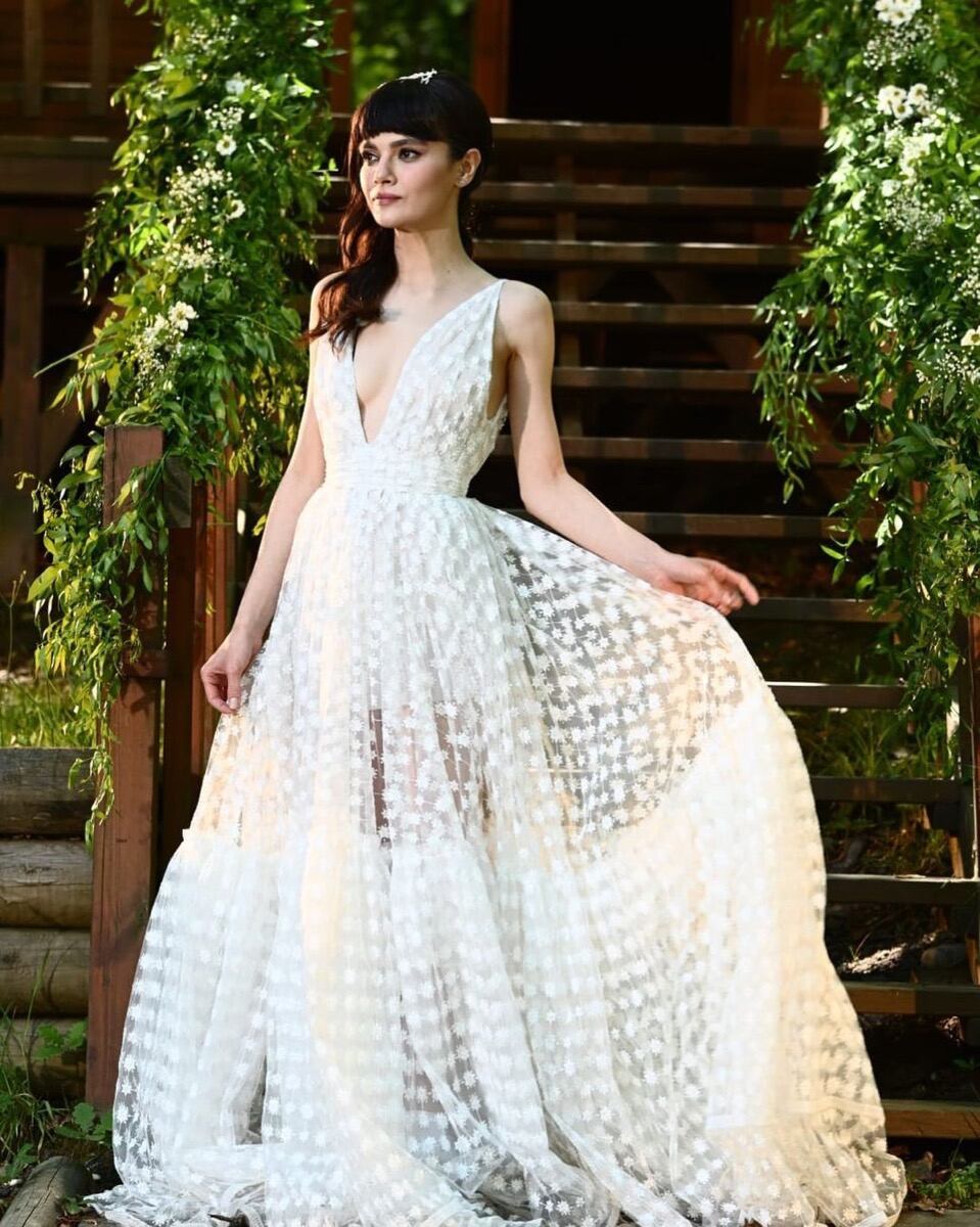 El increíble vestido de novia de Nazli.