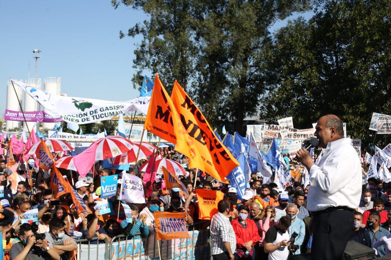 Manzur cerró la campaña de Lealtad Peronista en Banda del Río Salí.