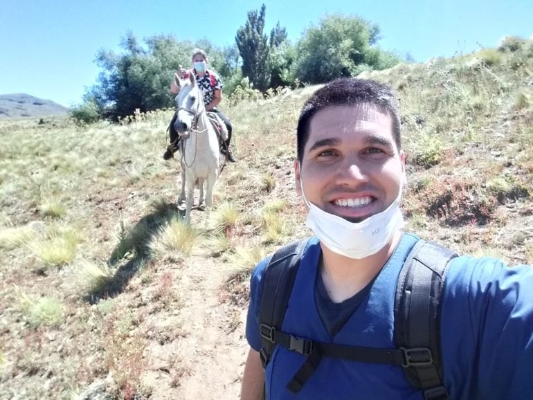 Maldonado hizo los seis kilómetros de vuelta a caballo y Del Castillo a pie.