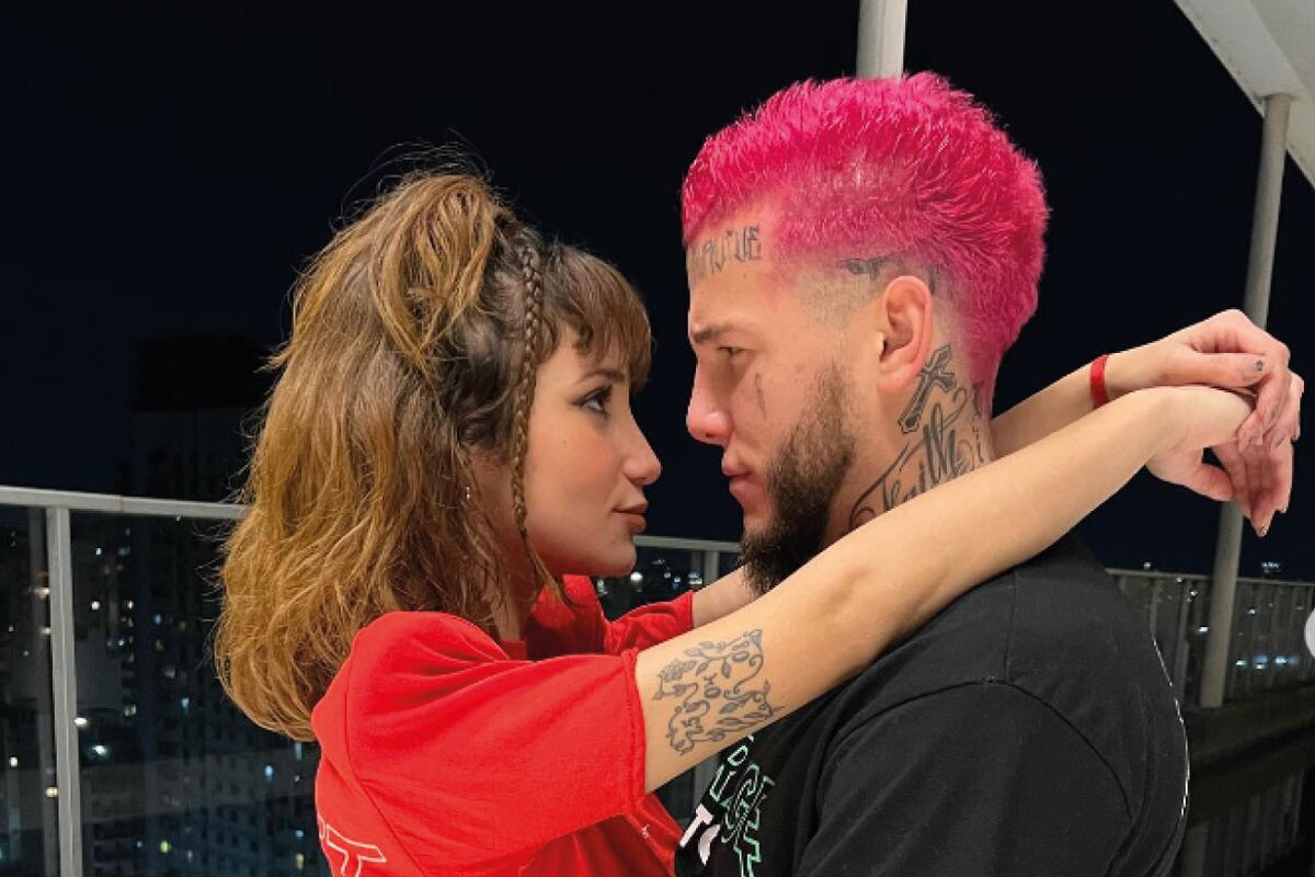 Alex Caniggia y Melody Luz sorprendieron tras vestirse exactamente de la misma manera