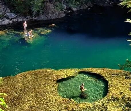 Pozón del Río Manso, uno de los lugares paradisíacos de Río Negro.