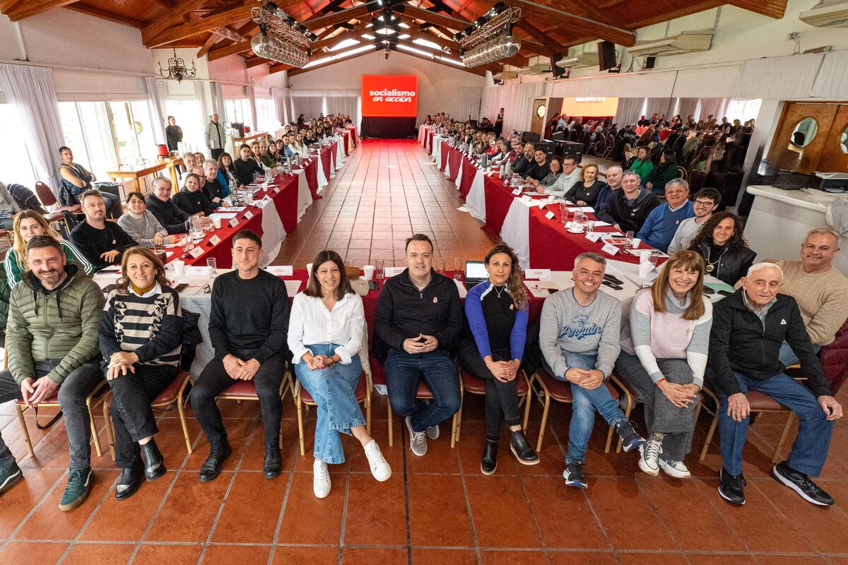 Con presencia regional, el Partido Socialista propuso una reforma constitucional