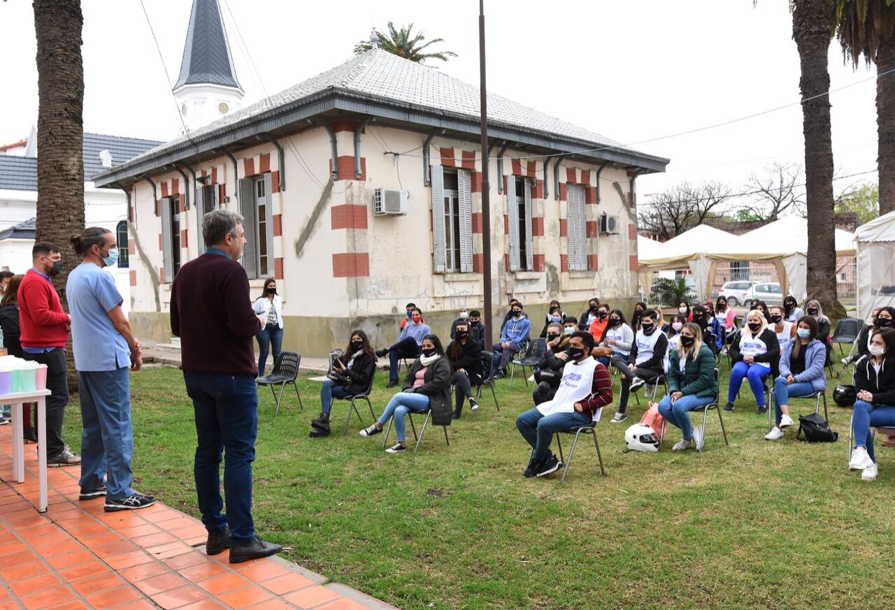 Reconocimiento a los jóvenes voluntarios