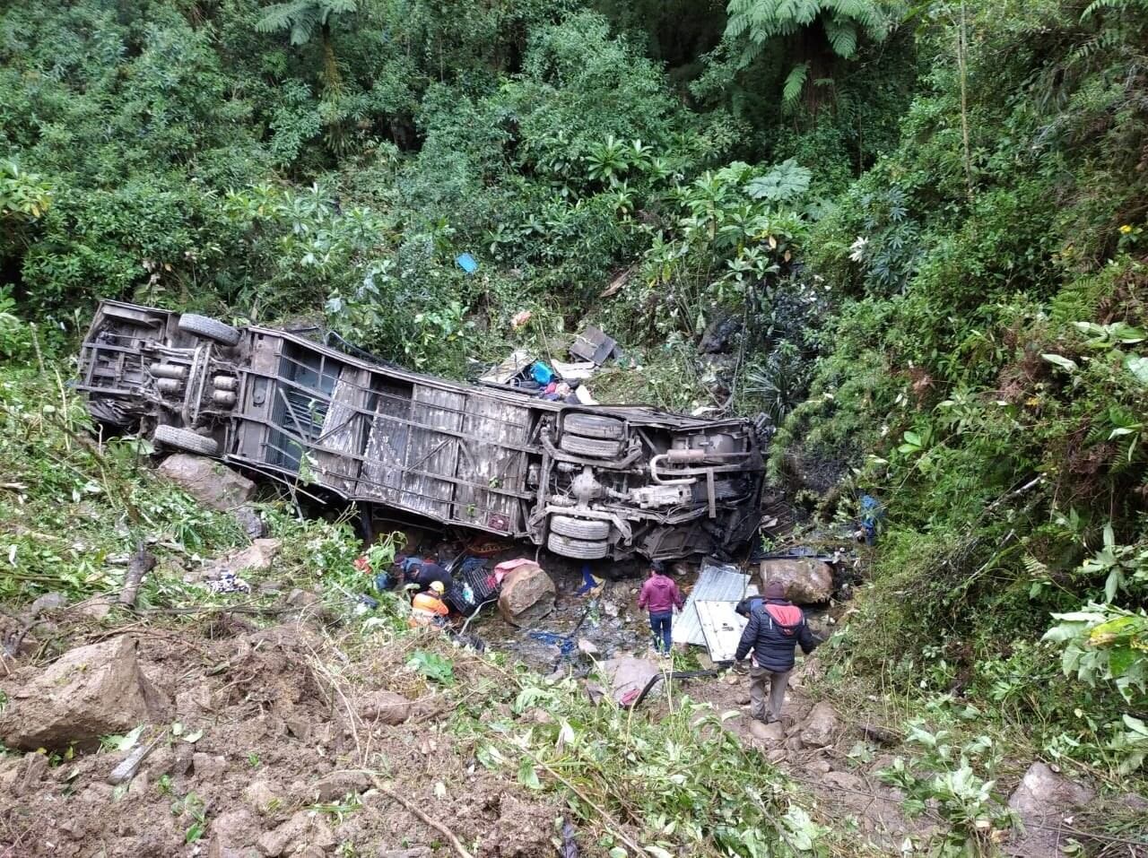 Al menos 21 personas murieron en un accidente en Bolivia.