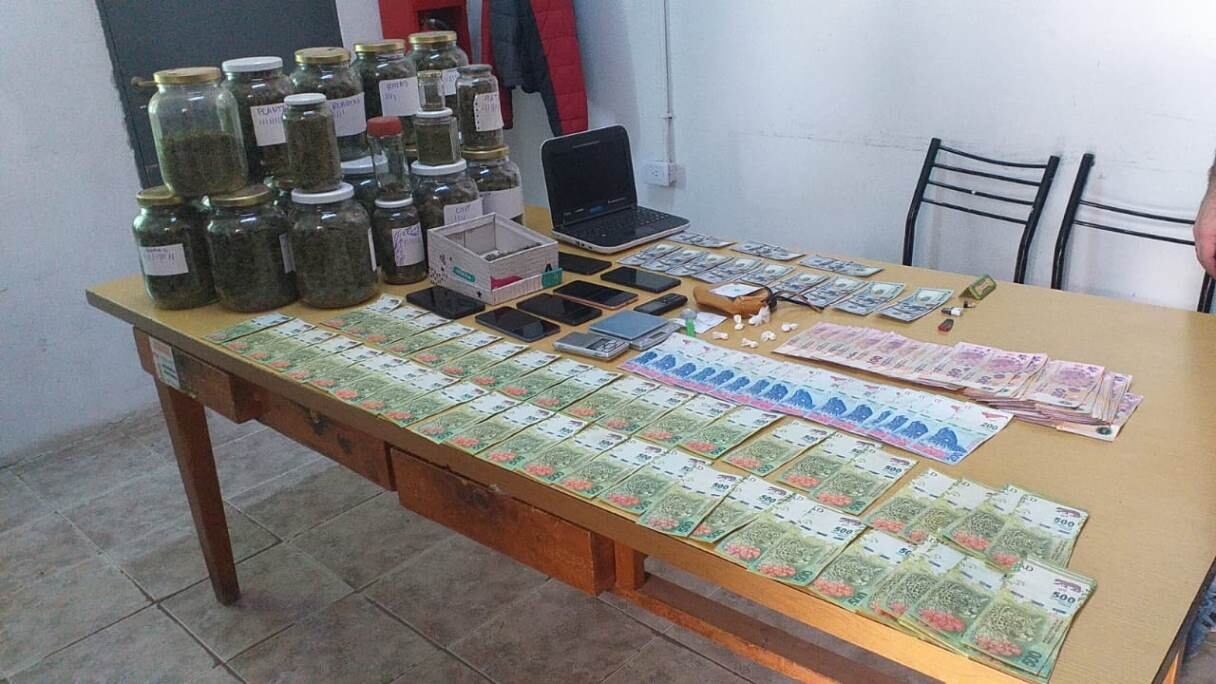 La droga secuestrada en los operativos realizados en 4 de mayo en Alvear.