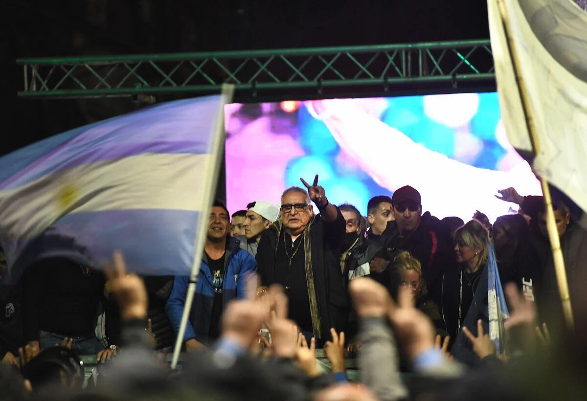 Juan Pablo "Pata" Medina en un acto organizado en La Plata.