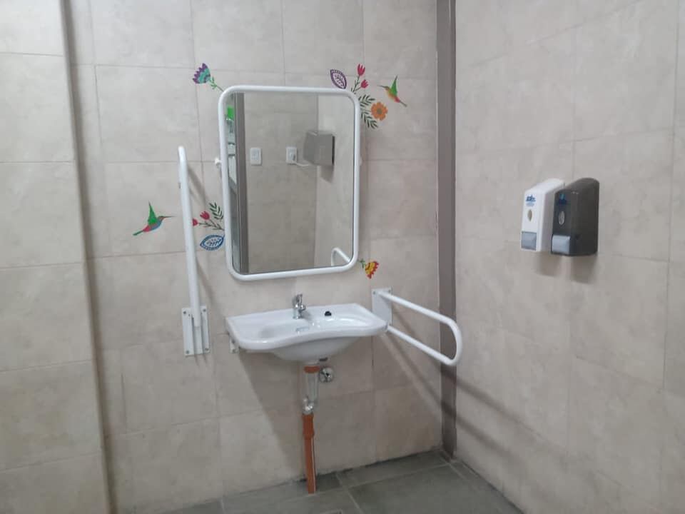 Baños "sin restricción de género" de la Universidad Nacional de San Luis (UNSL).