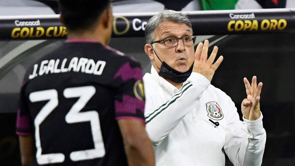 El “Tata”, abuelo leproso: Gerardo Martino fue a ver a Newell’s con su nieto