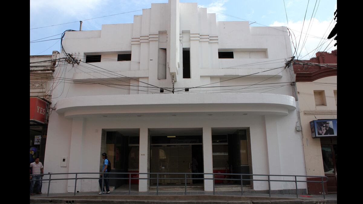 La Municipalidad comprará el Cine Select y el anexo del Centro Cultural “Héctor Tizón”