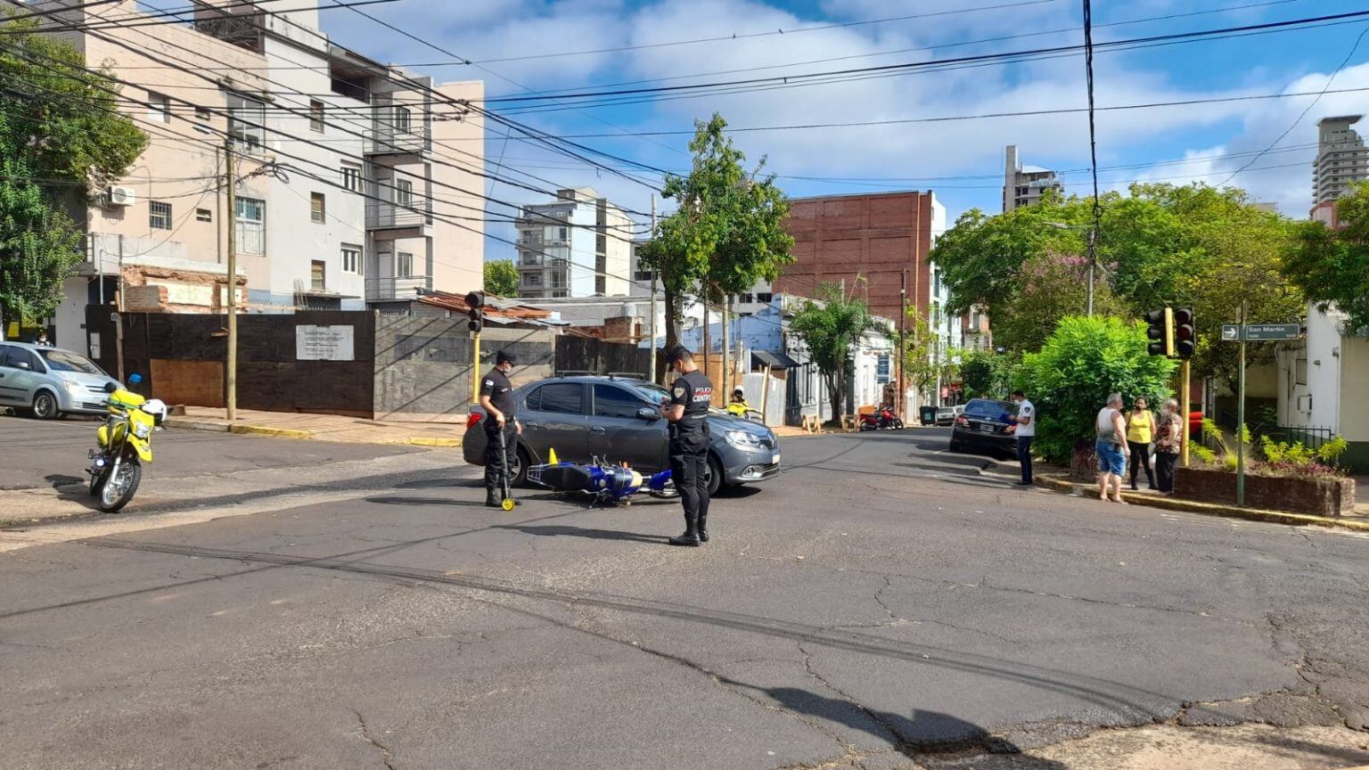 Accidente de tránsito en pleno centro de la ciudad de Posadas.