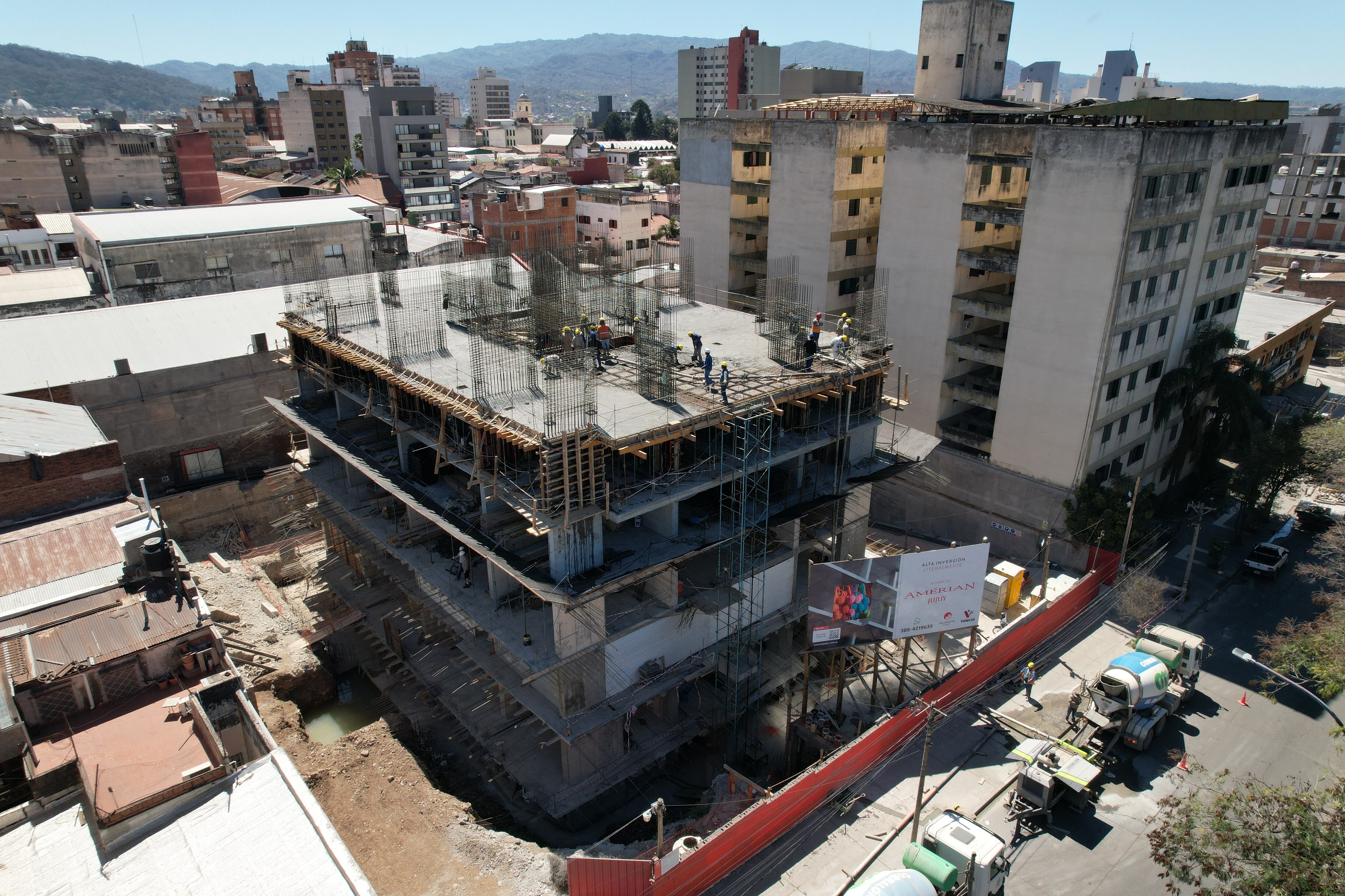 La Torre Villanueva, con 16 pisos, será el edificio más alto de la provincia y albergará al hotel Amérian Jujuy.