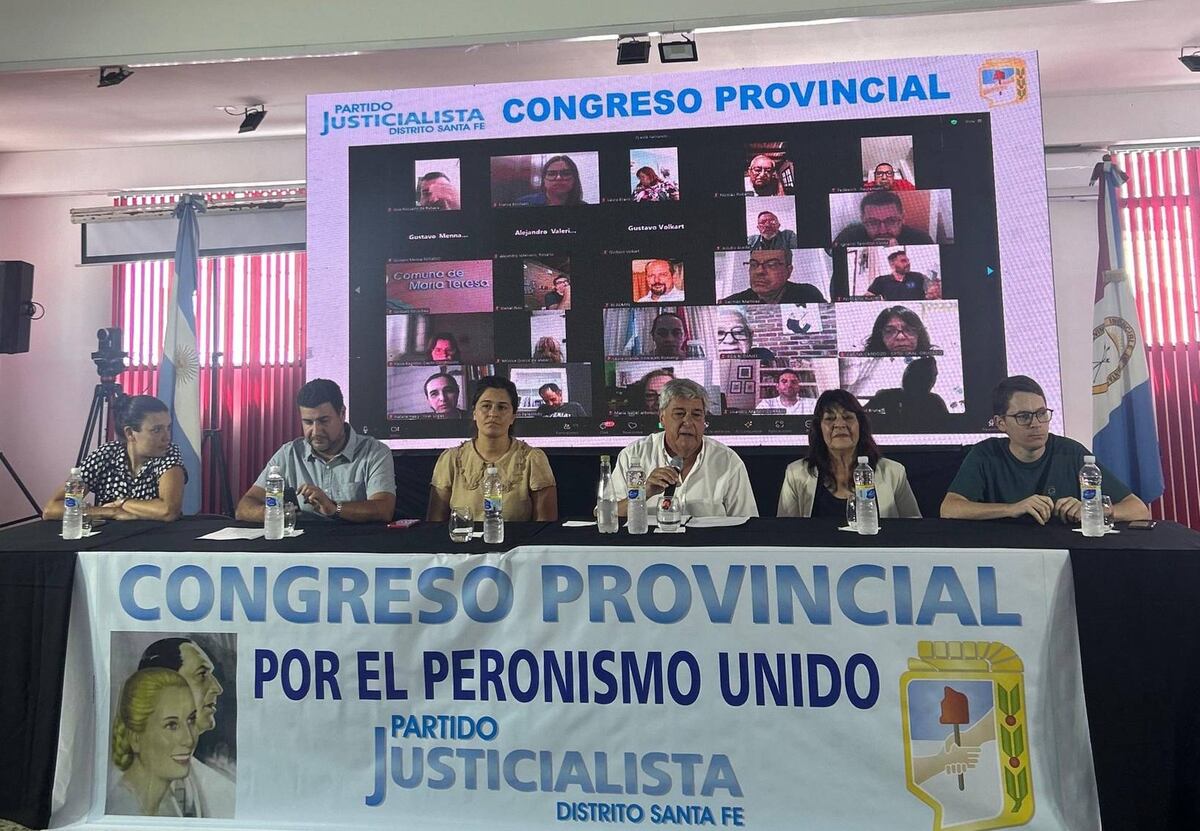 Reforma constitucional en Santa Fe: el peronismo perdió la brújula en su congreso