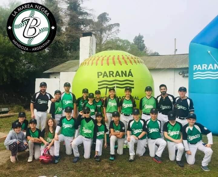 Infantiles de Banco Mendoza consiguieron hacer podio en el Nacional de Clubes desarrollado en Paraná.