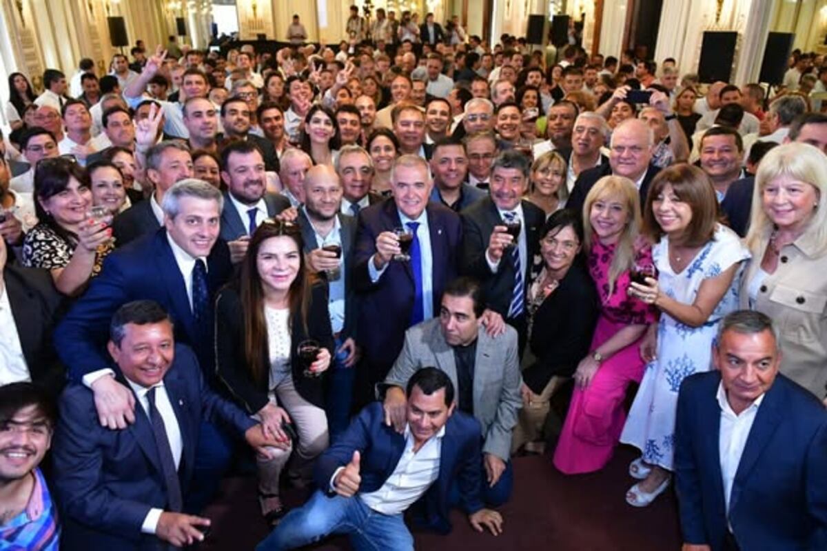 Jaldo encabezó el brindis de fin de año en Casa de Gobierno