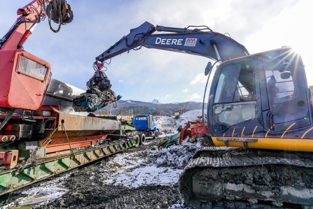 Proyectan compactar más de 300 toneladas de chatarra