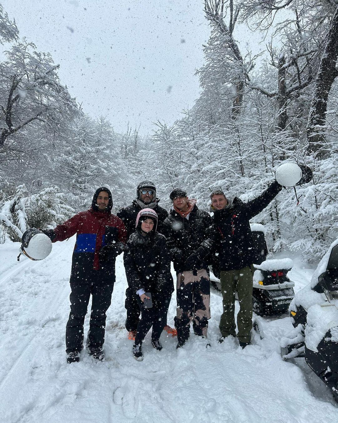 Rusherking con sus amigos fue a Bariloche e hizo todo tipo de actividades.