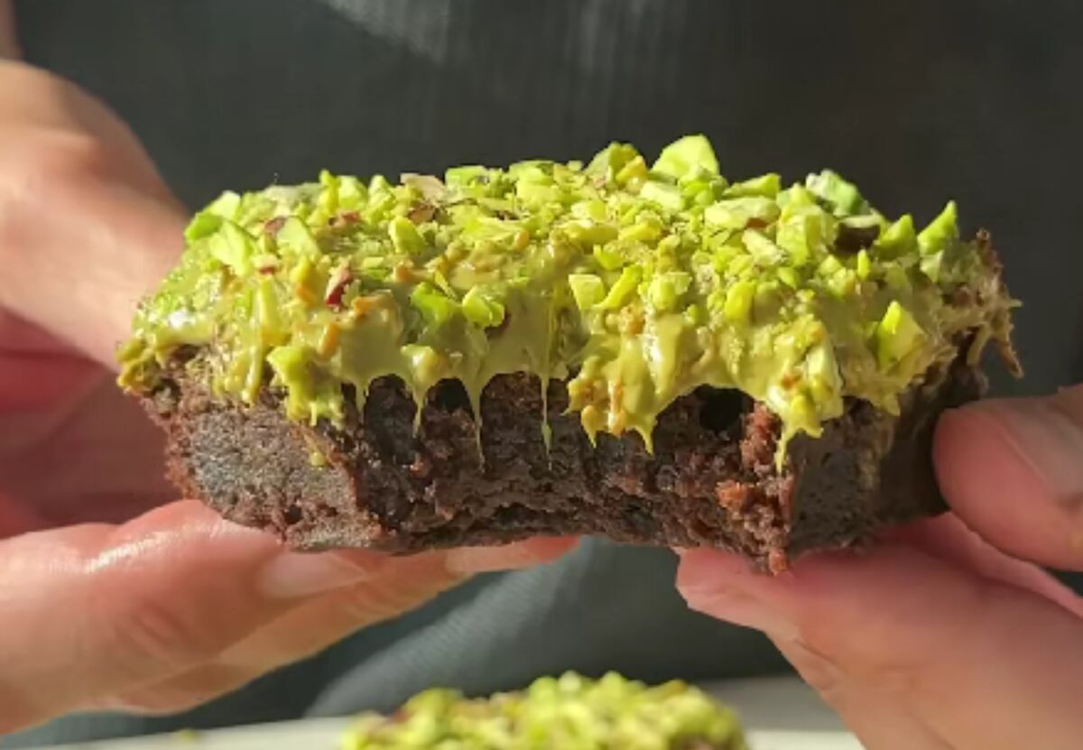 La locura por el pistacho no para: cómo hacer un brownie estilo Dubai en casa