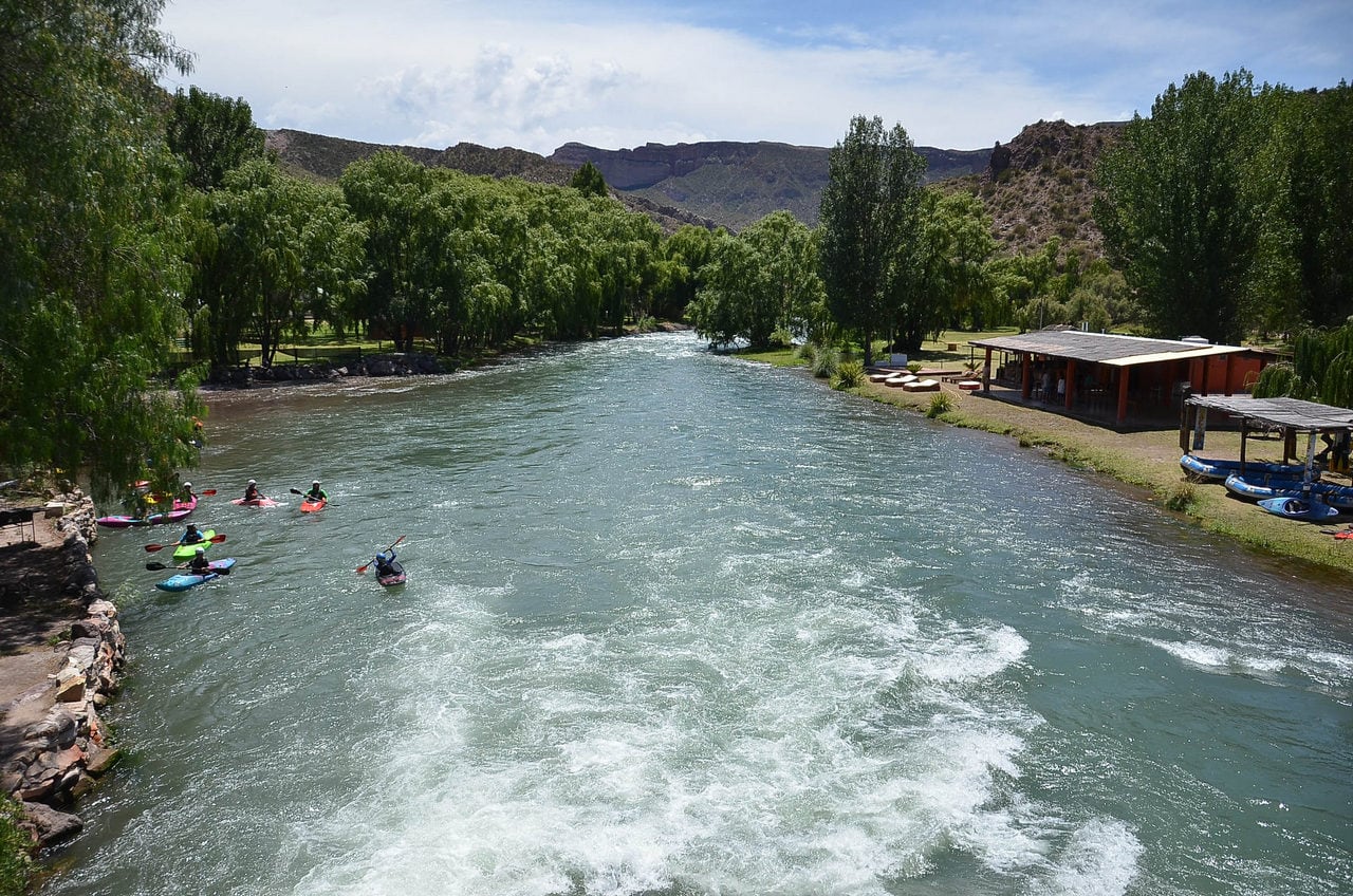 El adorable río Atuel de la provincia de Mendoza.