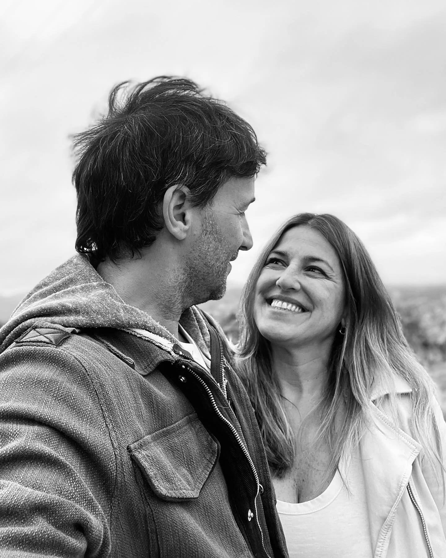 Maju Lozano y Juan Lagarza celebraron 4 años de amor en Mendoza.