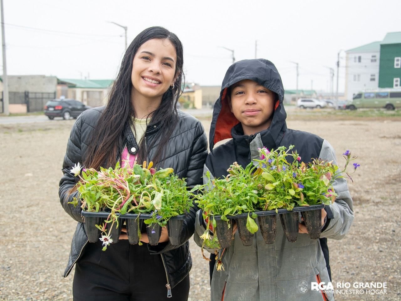 La Municipalidad de Río Grande entregó 50 mil plantines