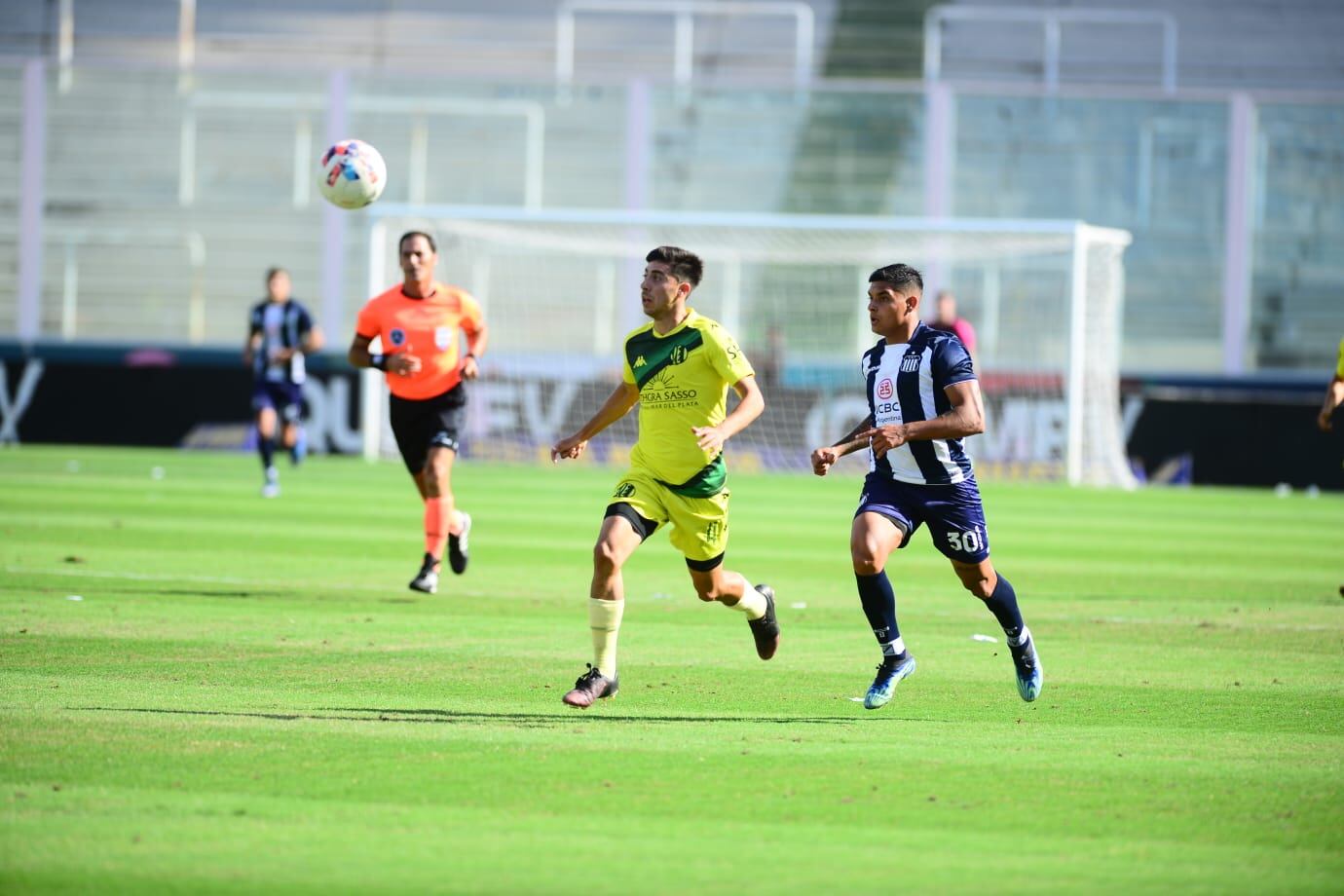 Talleres fue local de Aldosivi por la fecha 23 de la Liga Profesional 2021. (José Gabriel Hernández / La Voz).