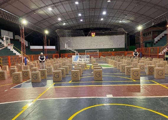 Incautan contrabando de cigarrillos en Puerto Libertad.