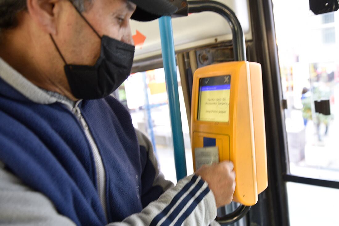 Suba del precio del boleto del colectivo. Foto Ramiro Pereyra / La Voz