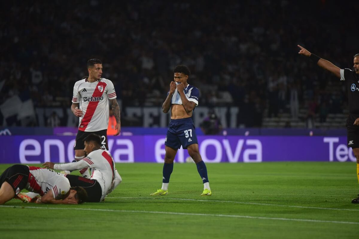Talleres, del gol con participación de Guido Herrera, al empate de Schott que no fue