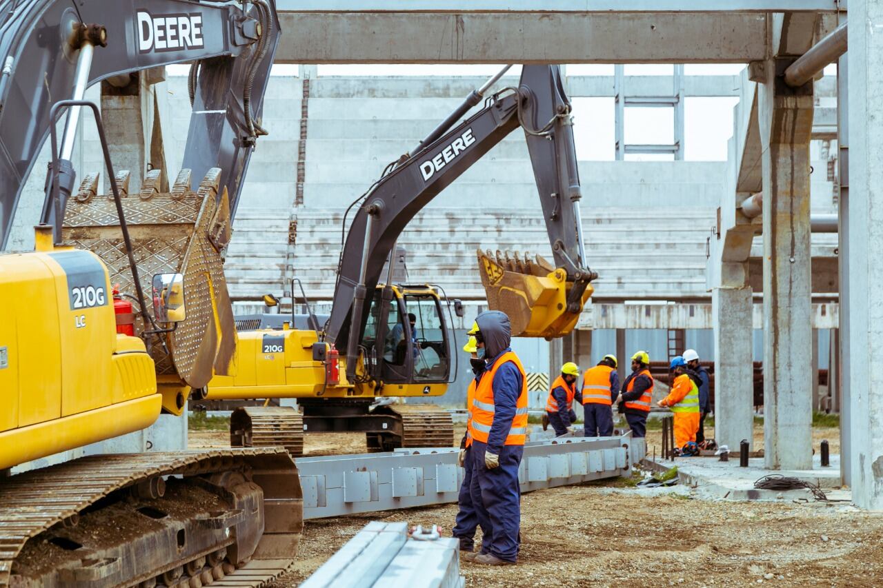 Avanzan las obras del microestadio en Río Grande