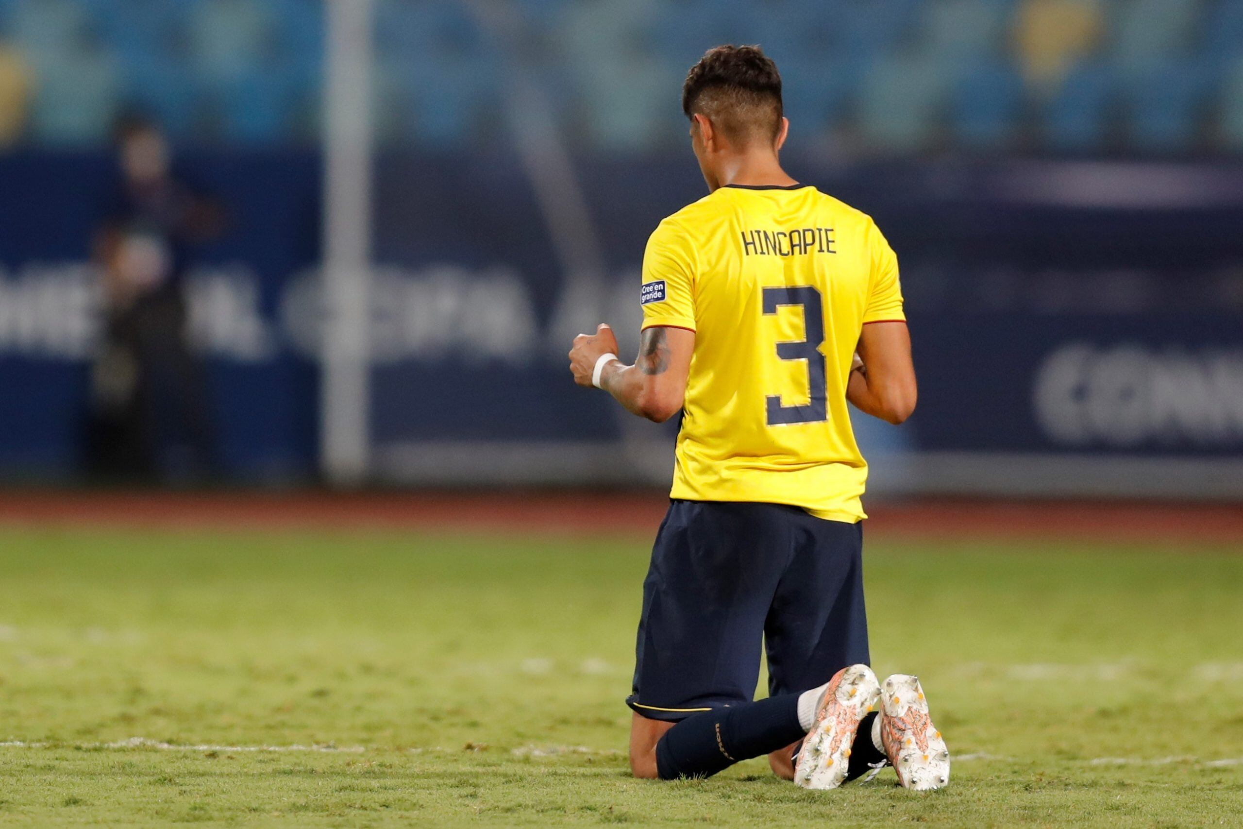 Piero Hincapié, figura en Talleres y en la Selección de Ecuador. El sábado se cruzaría con Messi.