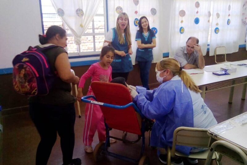 Realizan relevamiento de las problemáticas en salud bucal en escuelas de Montecarlo.