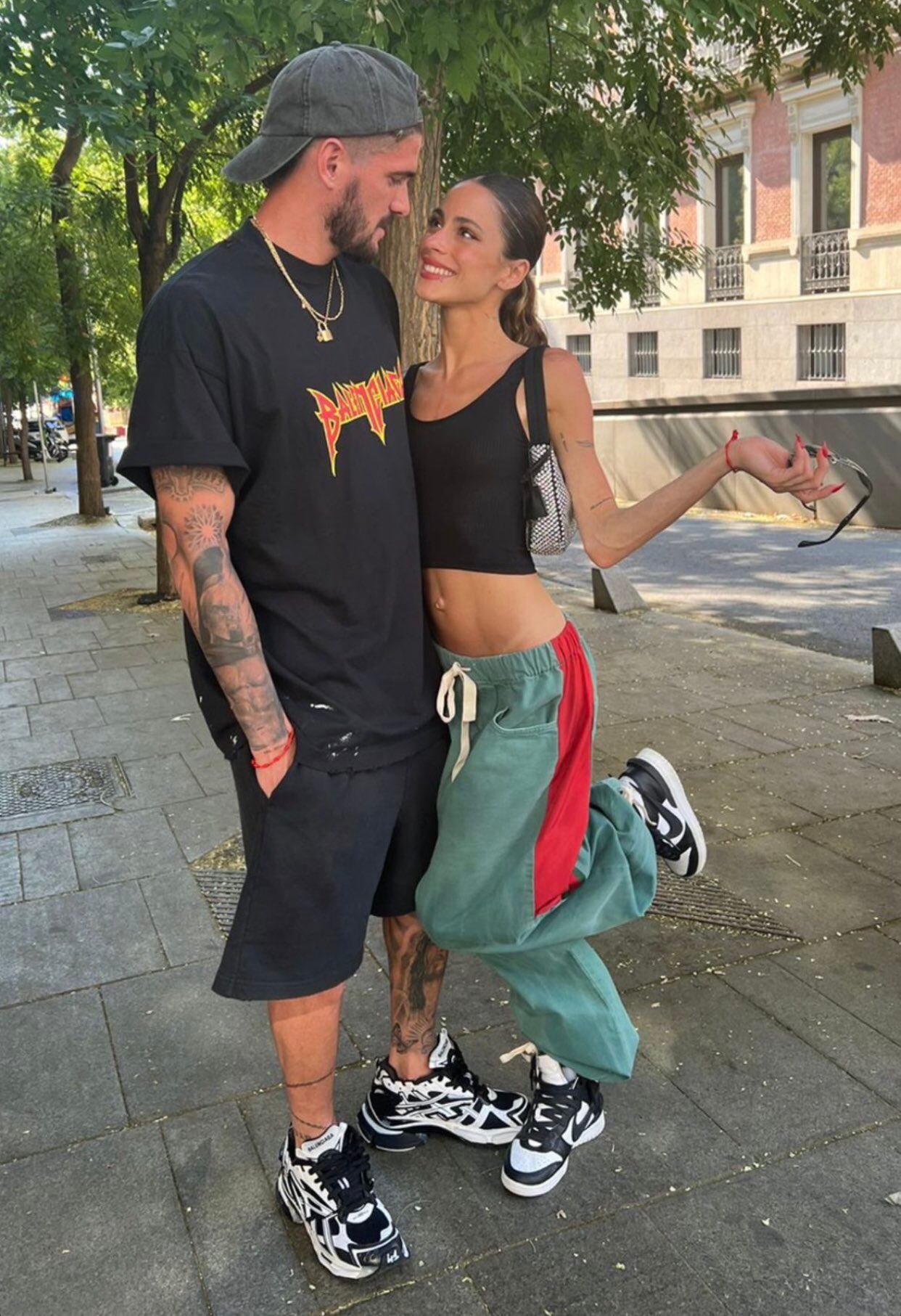 Tini Stoessel y Rodrigo de Paul están juntos en España.