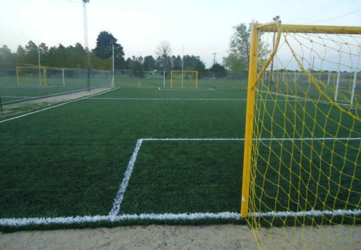 Tragedia en Córdoba: murió un hombre de 71 años mientras jugaba al fútbol